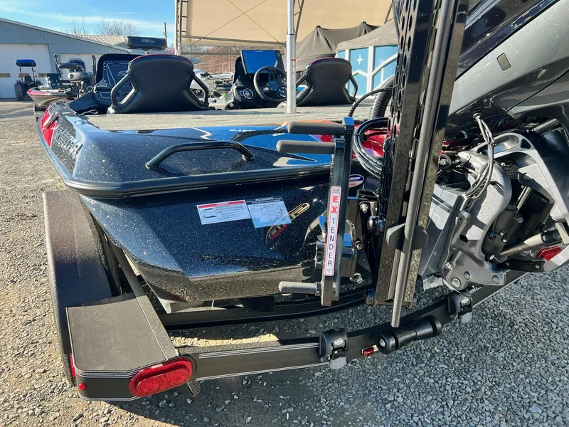 Slide: The Image of Skeeter ZXR20 2025 - 3