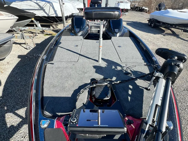 Slide: The Image of Skeeter ZXR20 2025 - 31