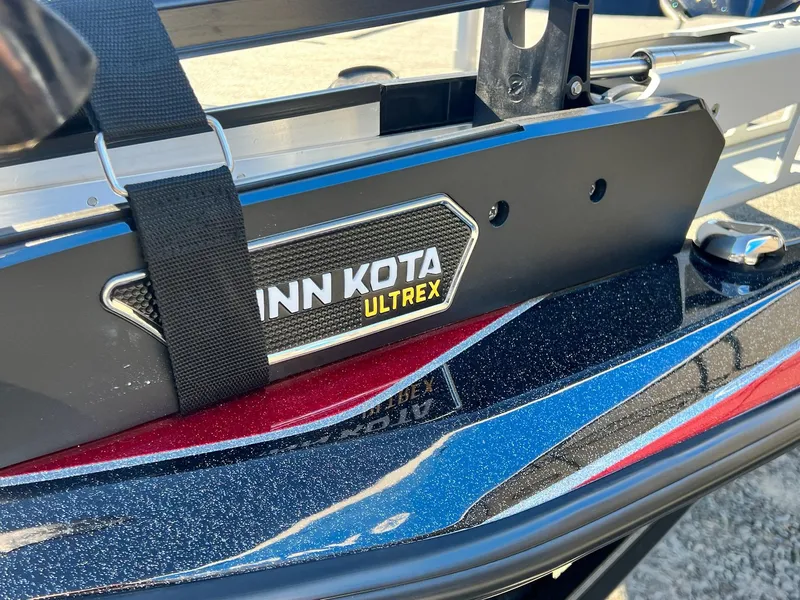 Slide: The Image of Minn Kota Ultrex motor on 2025 Skeeter ZXR 21 boat, close-up view. - 28