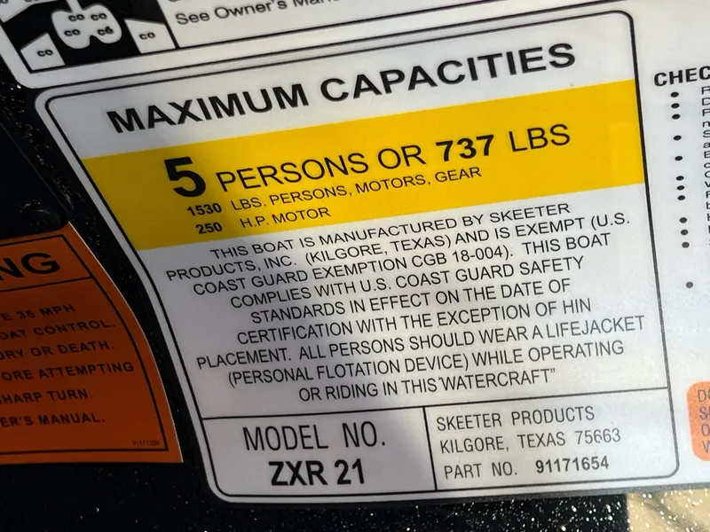 Slide: The Image of Skeeter ZXR 21 boat capacity label, 2025 model, 5 persons or 737 lbs limit. - 46