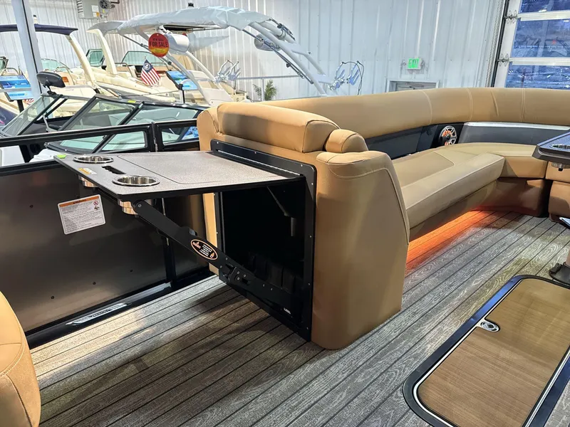 Slide: The Image of Harris Solstice RD 270 2025 - 14