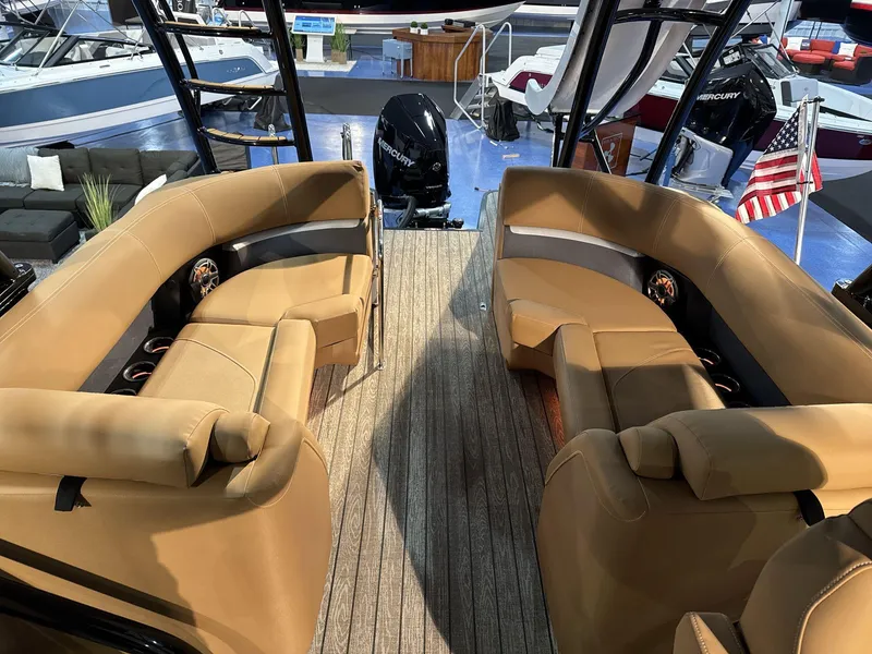 Slide: The Image of Harris Solstice RD 270 2025 - 16