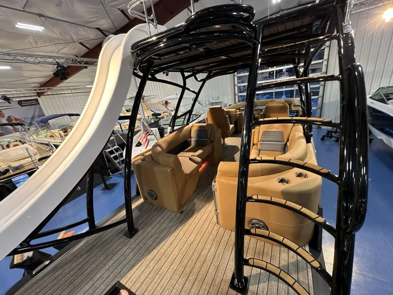 Slide: The Image of Harris Solstice RD 270 2025 - 18