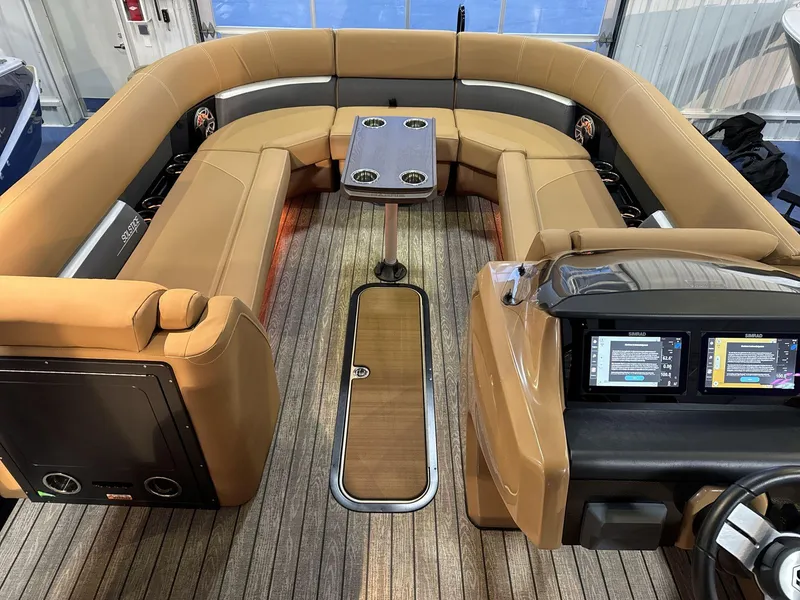 Slide: The Image of Harris Solstice RD 270 2025 - 9