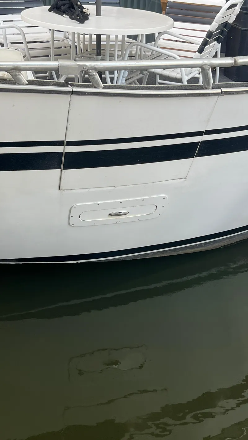 Slide: The Image of Monticello River Yacht 2008 - 70