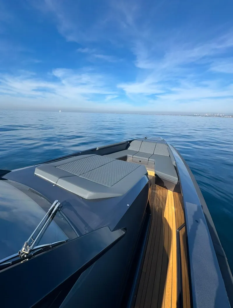 Slide: The Image of 2019 Maori 54ft Family yacht on calm sea under blue sky. - 5