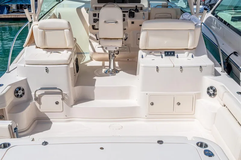 Slide: The Image of Manufacturer Provided Image - 7