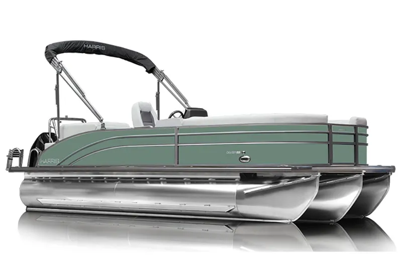 Slide: The Image of Harris Cruiser 210 2025 - 25