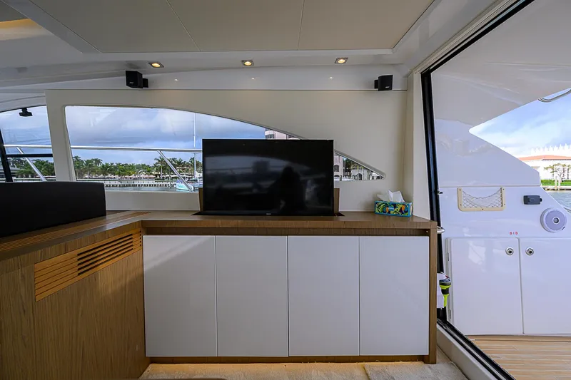 Slide: The Image of Beneteau Gran Turismo 49 Fly 2017 - 93