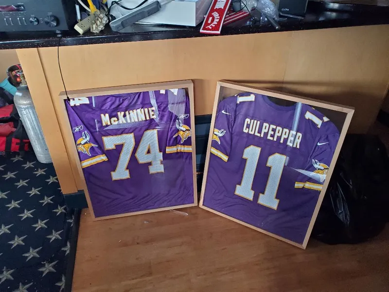 Slide: The Image of 1994 Skipperliner 5800 houseboat cruising on a sunny day. - 3