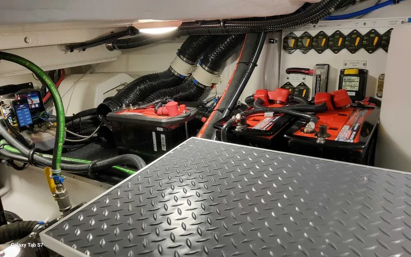 Slide: The Image of Formula 430 Super Sport Crossover 2024 - 50