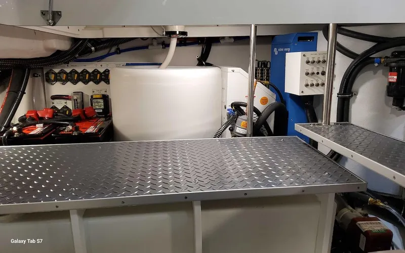 Slide: The Image of Formula 430 Super Sport Crossover 2024 - 51