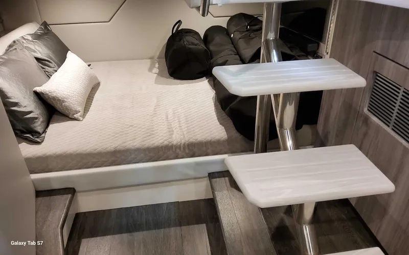 Slide: The Image of Formula 430 Super Sport Crossover 2024 - 56