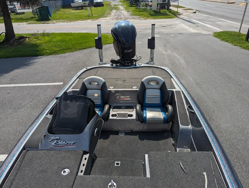 Slide: The Image of Blazer 625 Pro Elite 2020 - 2