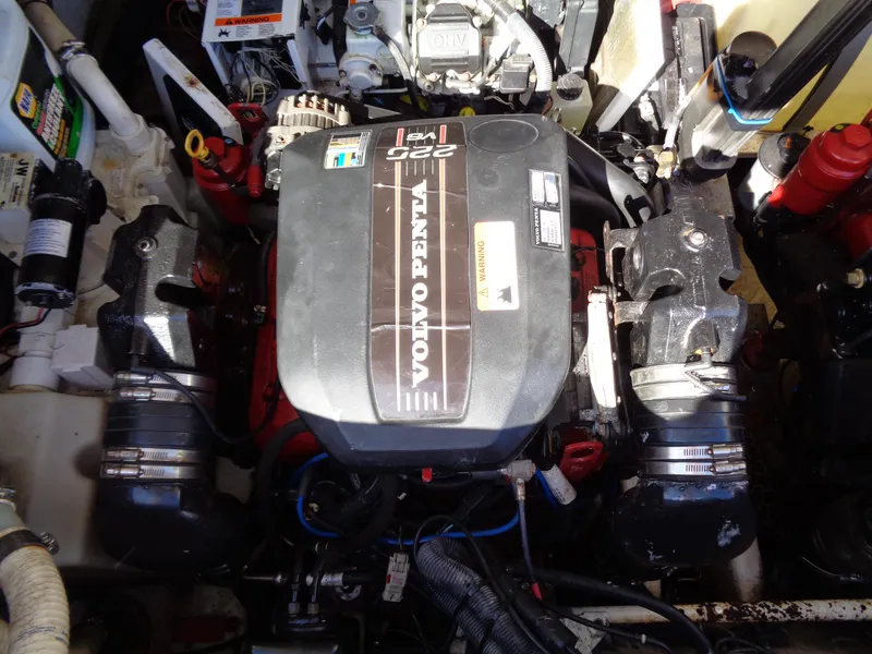 Slide: The Image of Volvo Penta engine in 2014 Regal 3060 Window Express boat. - 37