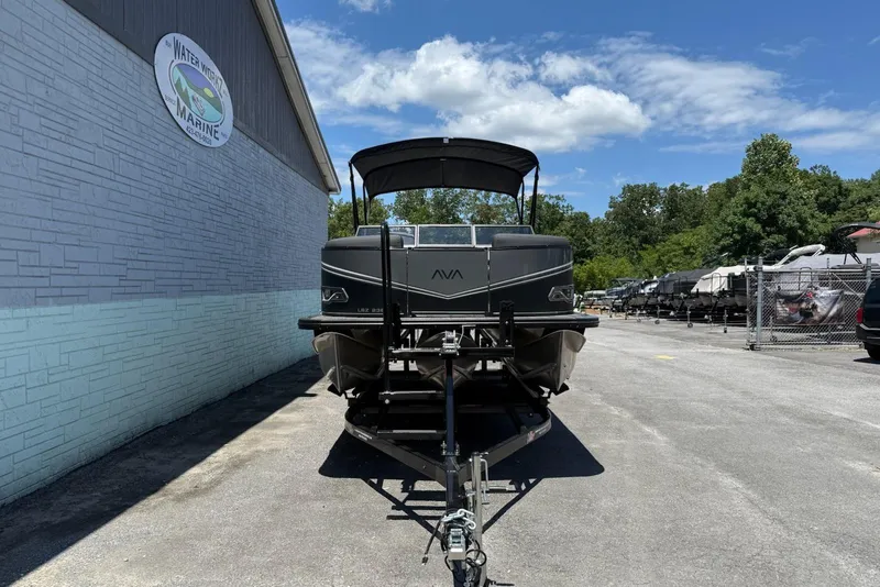 Slide: The Image of 2025 Avalon 2385 LSZ Elite Windshield boat on trailer at Water Works Marine. - 6