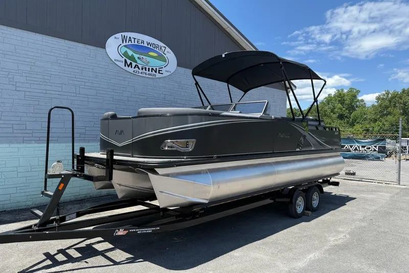 Slide: The Image of 2025 Avalon 2385 LSZ Elite Windshield pontoon boat on trailer at Water Workz Marine. - 7