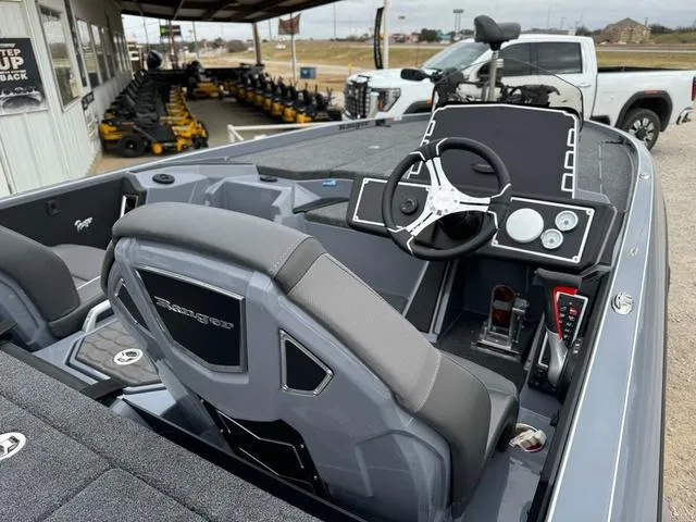 Ranger Z521 2025 for Sale | MarineSource