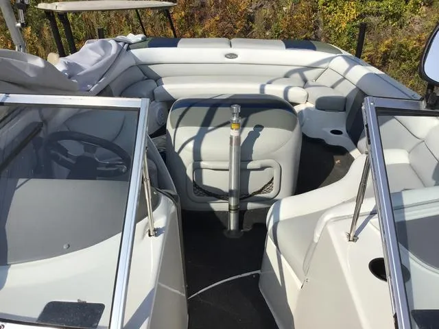 Slide: The Image of Tigé 21 I Limited 2004 - 10