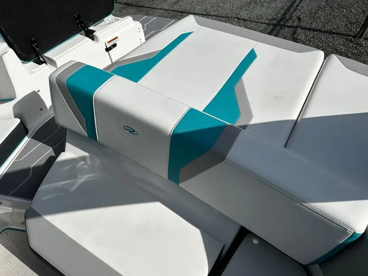 Slide: The Image of Regal 2000 ES 2024 - 15