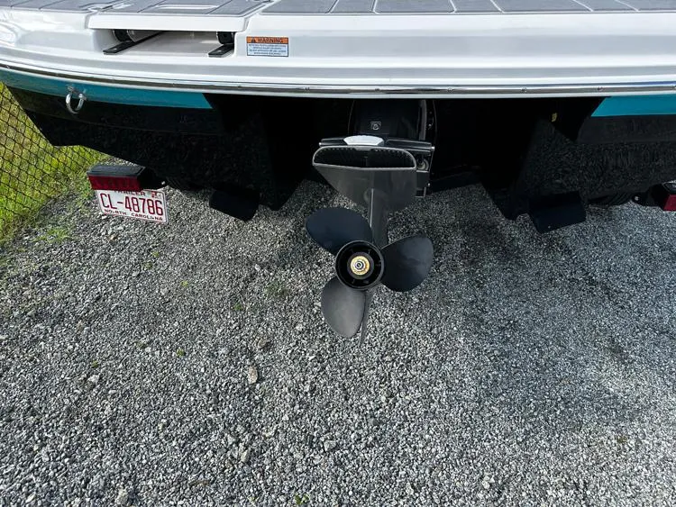 Slide: The Image of Regal 2000 ES 2024 - 21