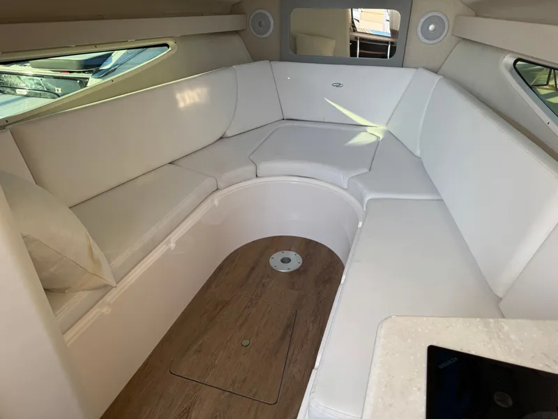 Slide: The Image of Regal 28 Express 2025 - 38