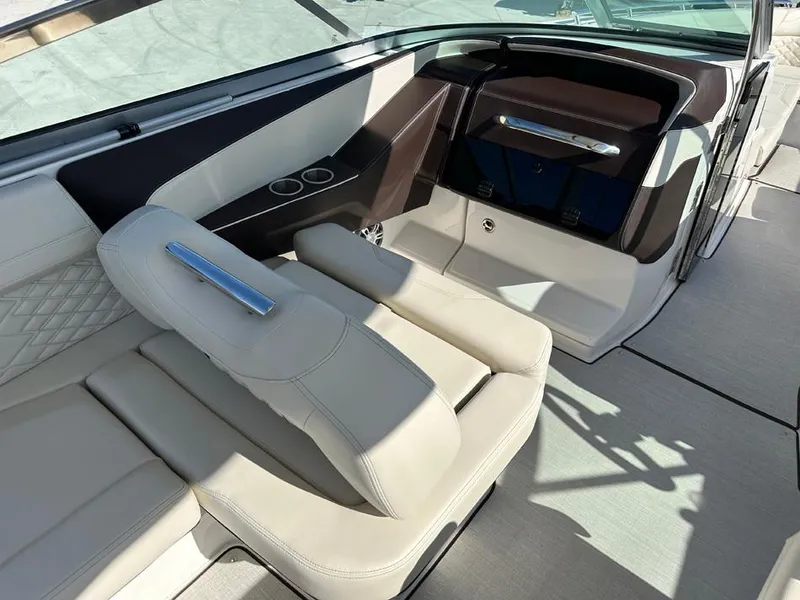 Slide: The Image of Regal 3300 2024 - 10