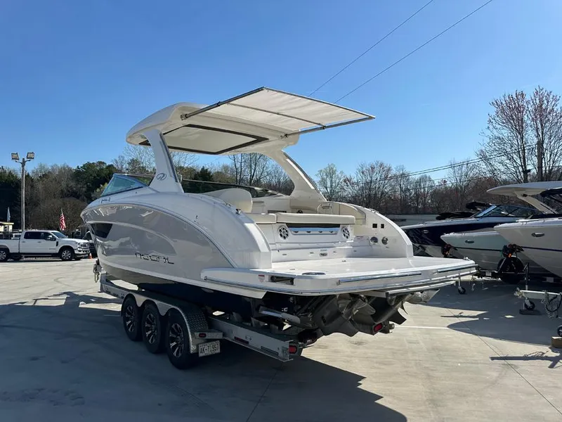 Slide: The Image of Regal 3300 2024 - 3