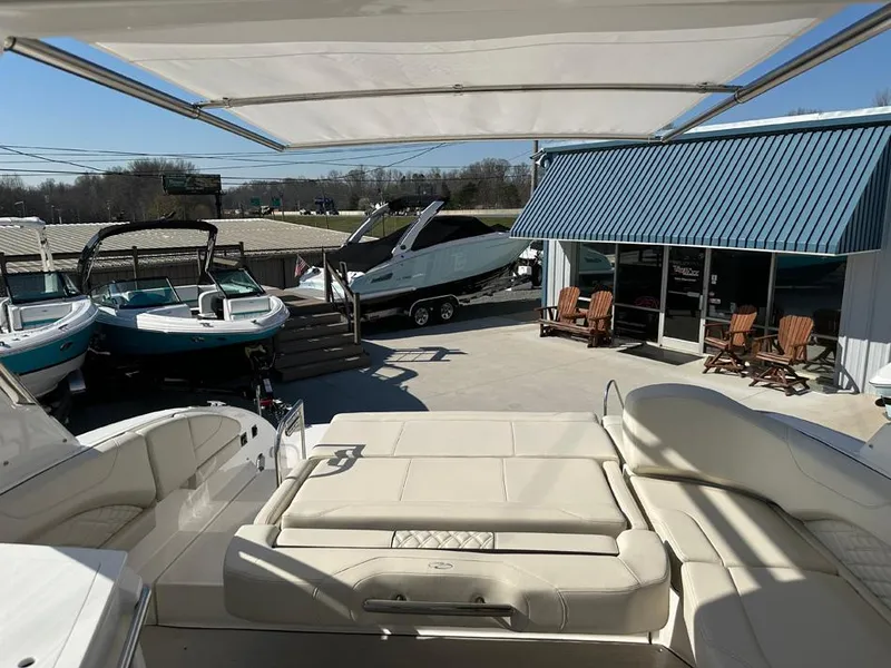 Slide: The Image of Regal 3300 2024 - 36