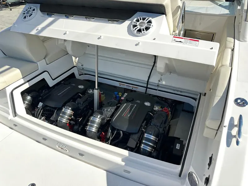 Slide: The Image of Regal 3300 2024 - 39