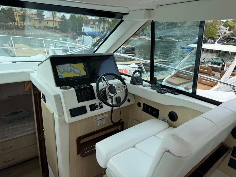 Slide: The Image of Regal 38 Grande Coupe 2025 - 13