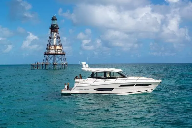 Slide: The Image of Regal 38 Grande Coupe 2025 - 36