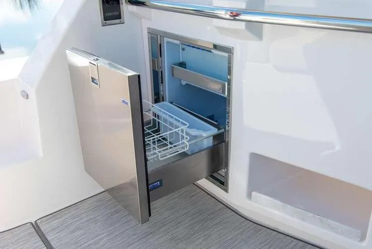 Slide: The Image of Regal 38 Grande Coupe 2025 - 56