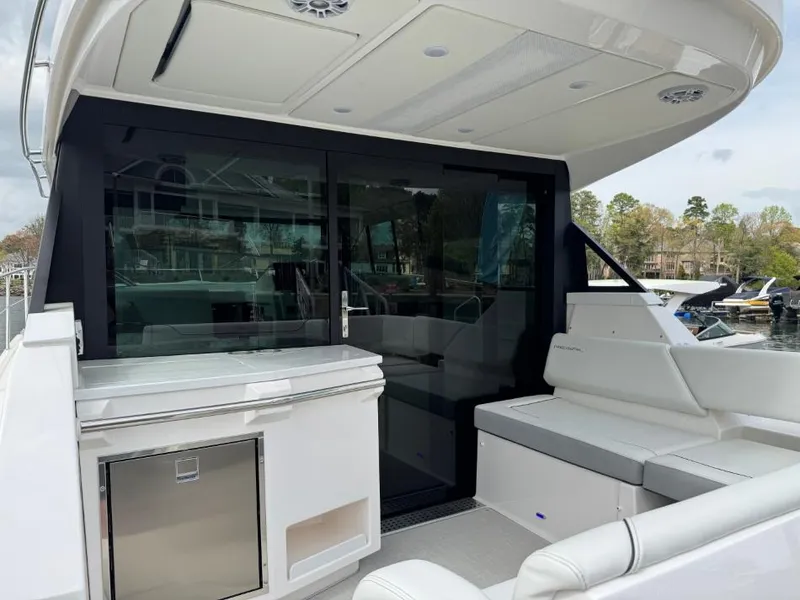 Slide: The Image of Regal 38 Grande Coupe 2025 - 6