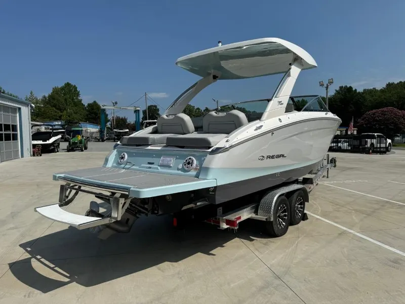 Slide: The Image of Regal LS9 Ultimate 2025 - 27