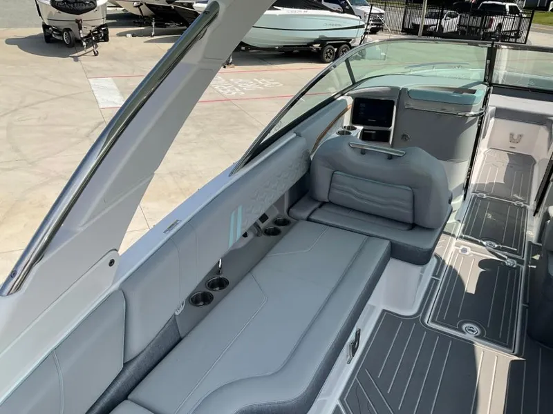 Slide: The Image of Regal LS9 Ultimate 2025 - 30