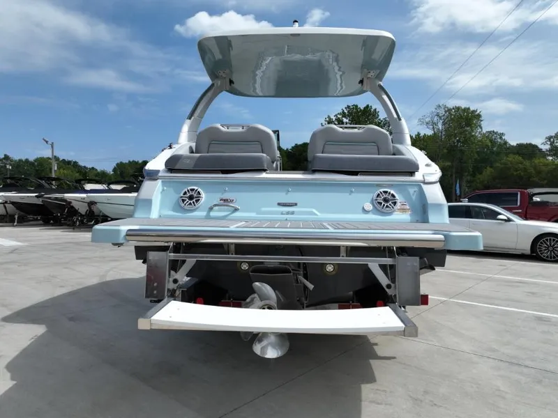 Slide: The Image of Regal LS9 Ultimate 2025 - 45