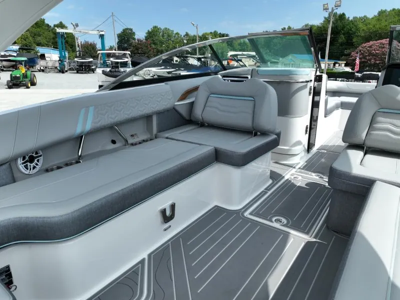 Slide: The Image of Regal LS9 Ultimate 2025 - 50