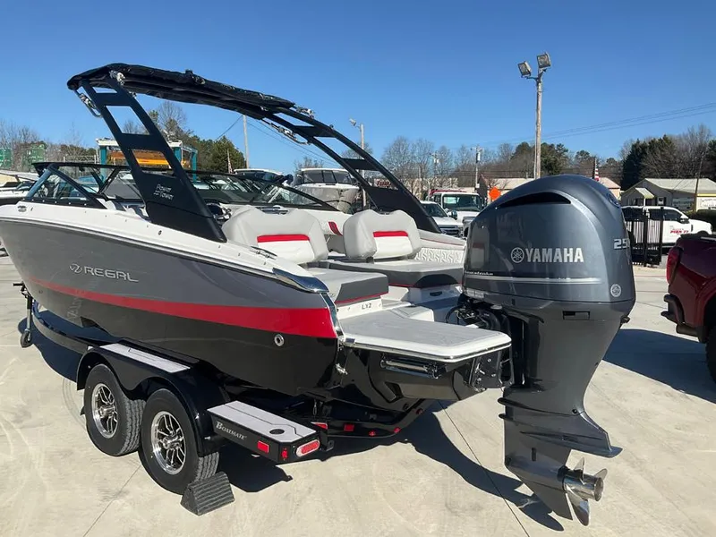 Slide: The Image of Regal LX2 Ultimate 2024 - 4