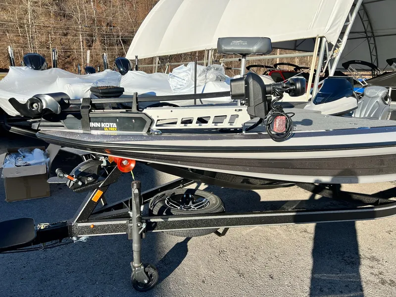 Slide: The Image of Skeeter ZXR 21 2025 - 22