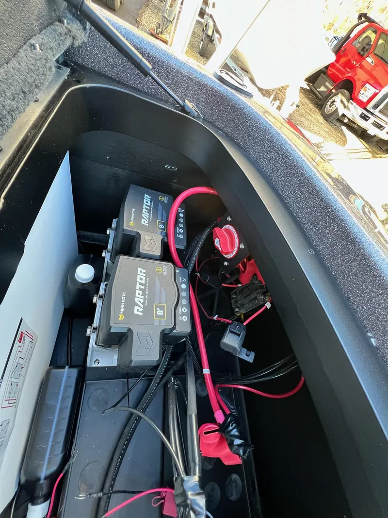 Slide: The Image of Skeeter ZXR 21 2025 - 40