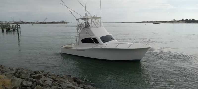 Slide: The Image of 2008 Ocean 37 Billfish stbd view - 0