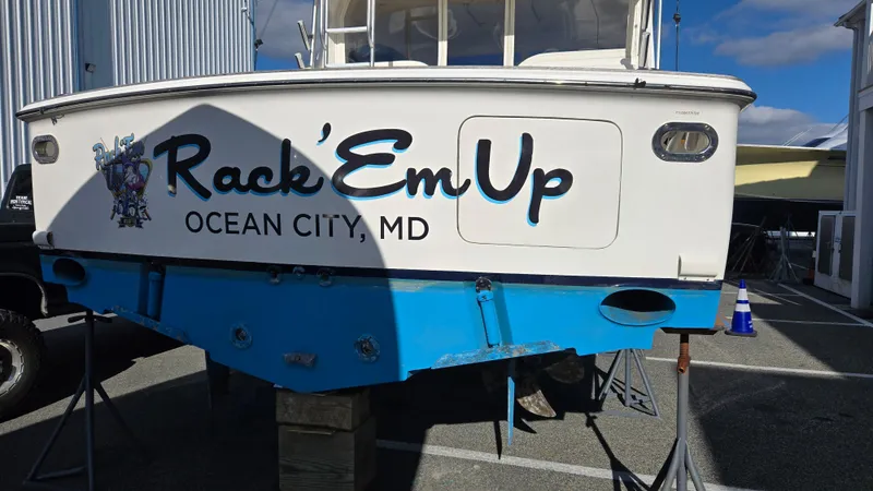 Slide: The Image of 2008 Ocean 37 Billfish transom - 11