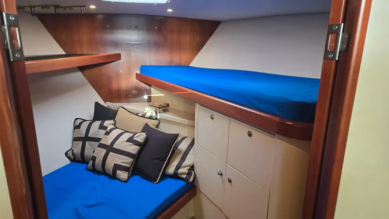 Slide: The Image of 2008 Ocean 37 Billfish berths - 8