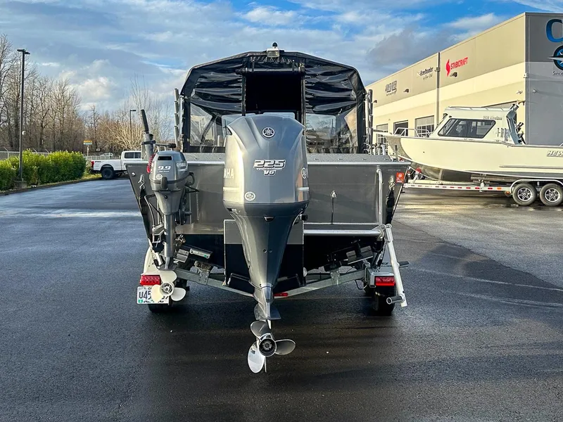 Slide: The Image of 2012 North River 21 SEAHAWK RTF boat with Yamaha outboard motor in parking lot. - 4
