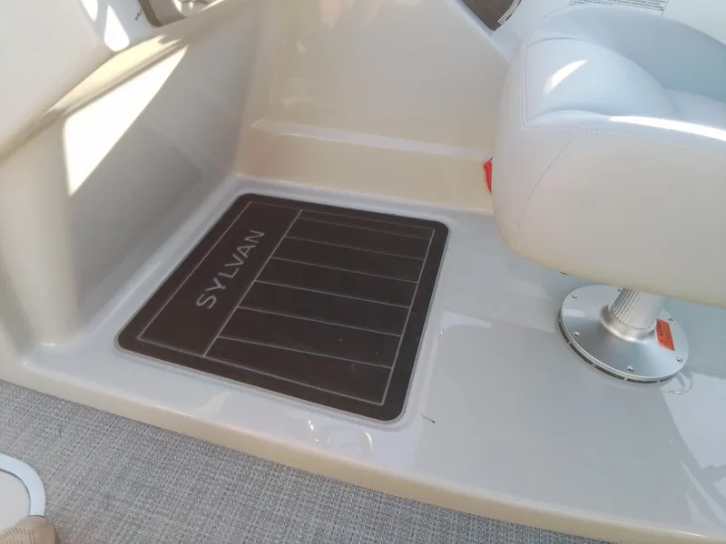 Slide: The Image of Sylvan L-3 CLZ 2025 - 34