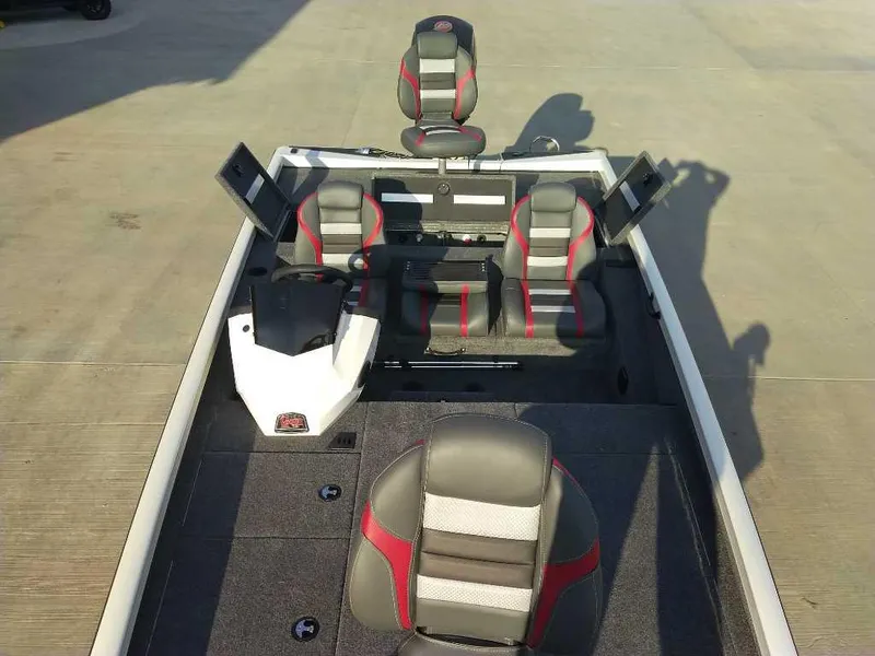 Slide: The Image of 2025 Ranger RT198P boat interior with modern seating and control panel. - 6