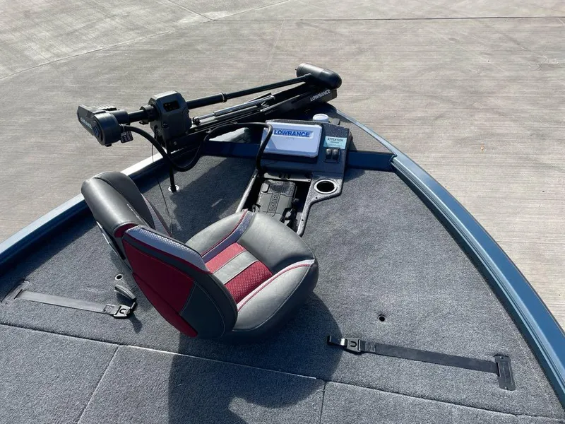 Slide: The Image of 2025 Ranger ALPHA 208 boat deck with seat and navigation equipment. - 6