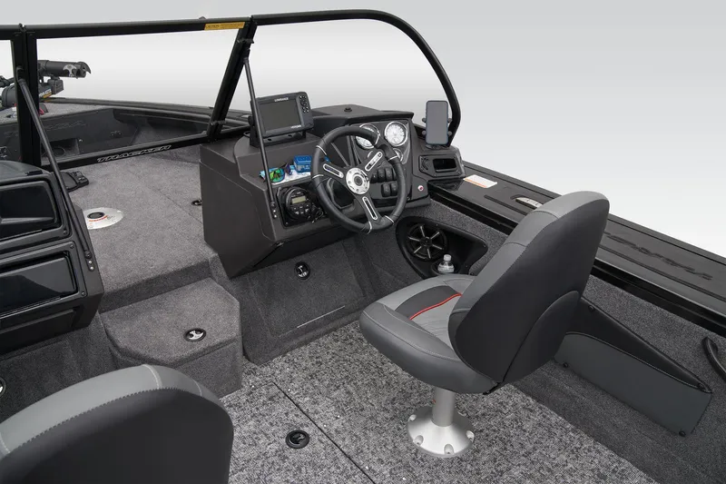 Slide: The Image of Tracker Targa V-18 WT 2025 - 45