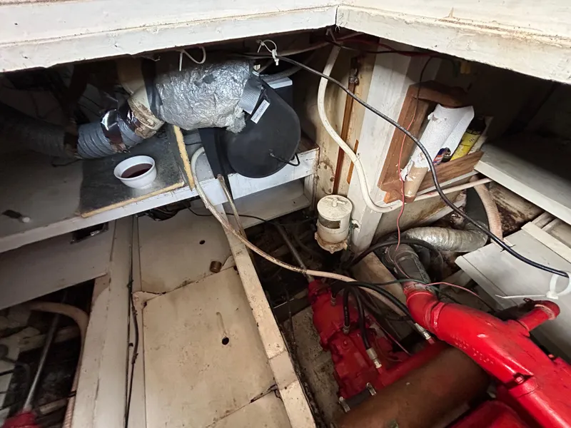 Slide: The Image of Grand Banks 42 Classic 1972 - 66